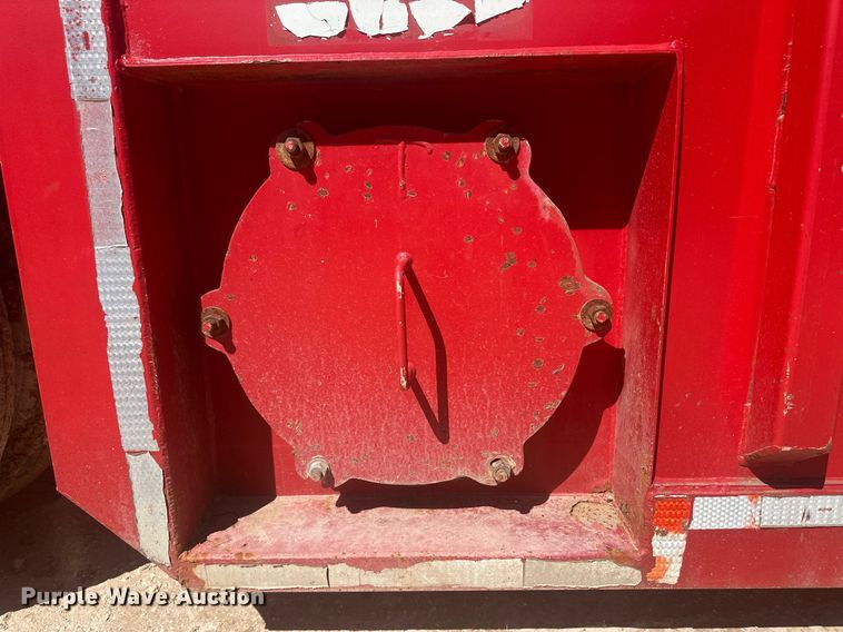 image for item DM2597 2004 Herring  frac tank trailer