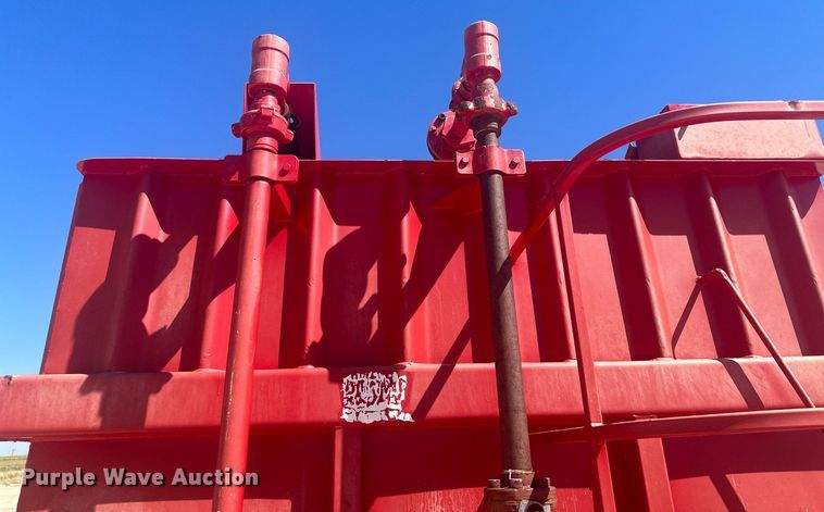 image for item DM2597 2004 Herring  frac tank trailer