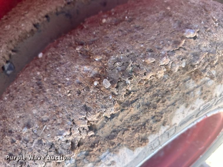 image for item DM2597 2004 Herring  frac tank trailer