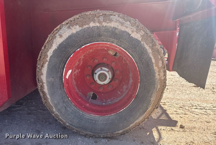 image for item DM2597 2004 Herring  frac tank trailer