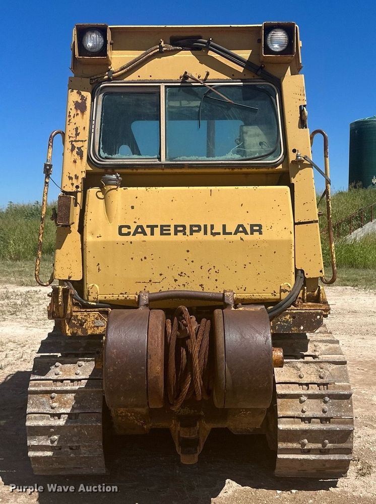 image for item DM2599 1980 Caterpillar D5B  dozer