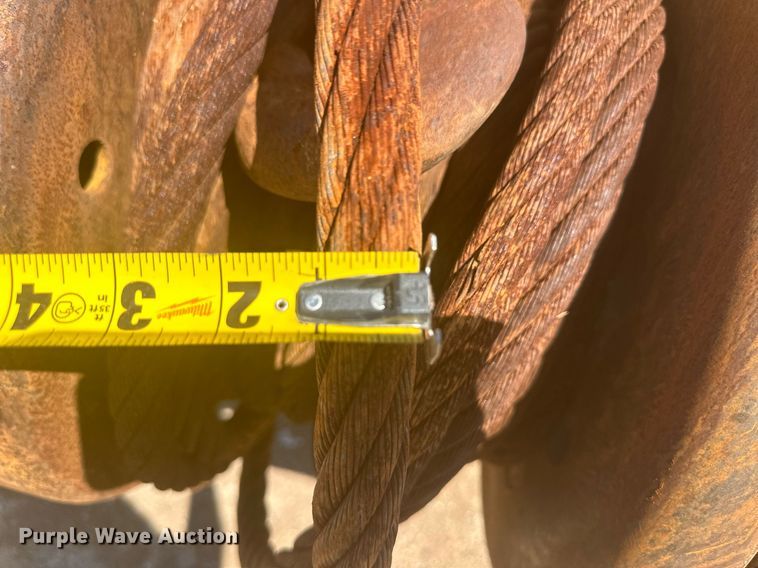 image for item DM2599 1980 Caterpillar D5B  dozer