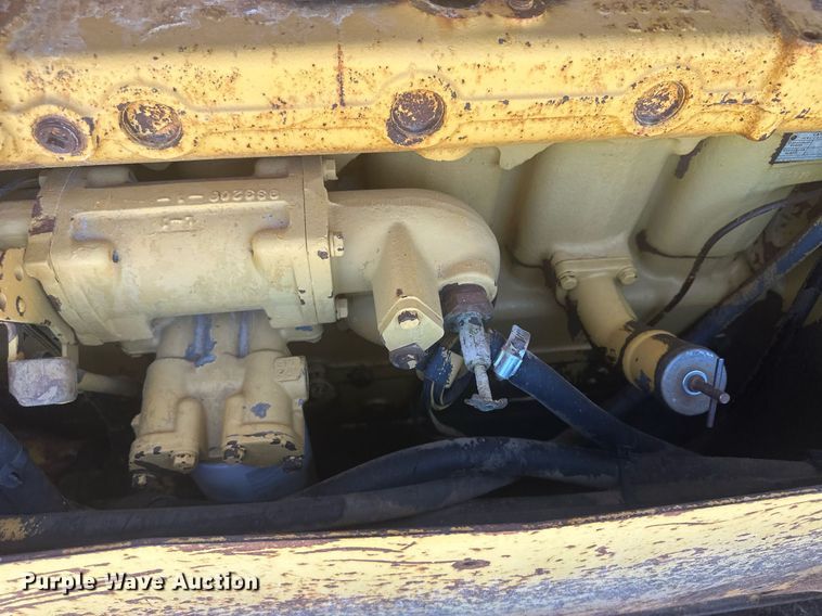 image for item DM2599 1980 Caterpillar D5B  dozer