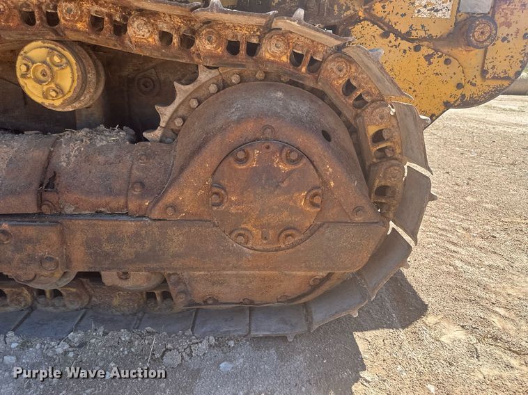 image for item DM2599 1980 Caterpillar D5B  dozer