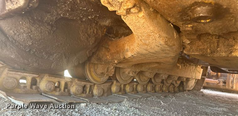 image for item DM2599 1980 Caterpillar D5B  dozer