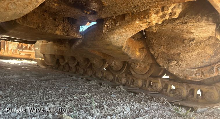 image for item DM2599 1980 Caterpillar D5B  dozer