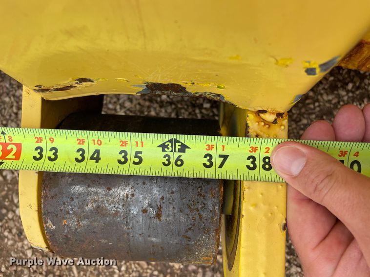 image for item DN4732 Roll-off container