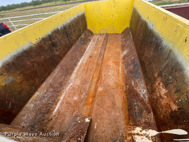 image for item DN4732 Roll-off container