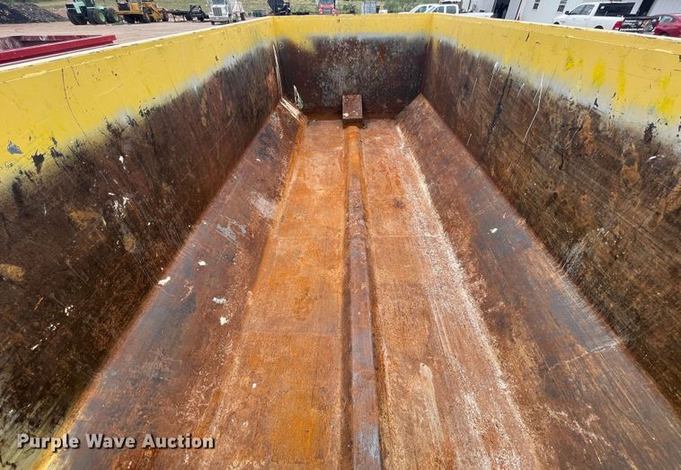 image for item DN4732 Roll-off container