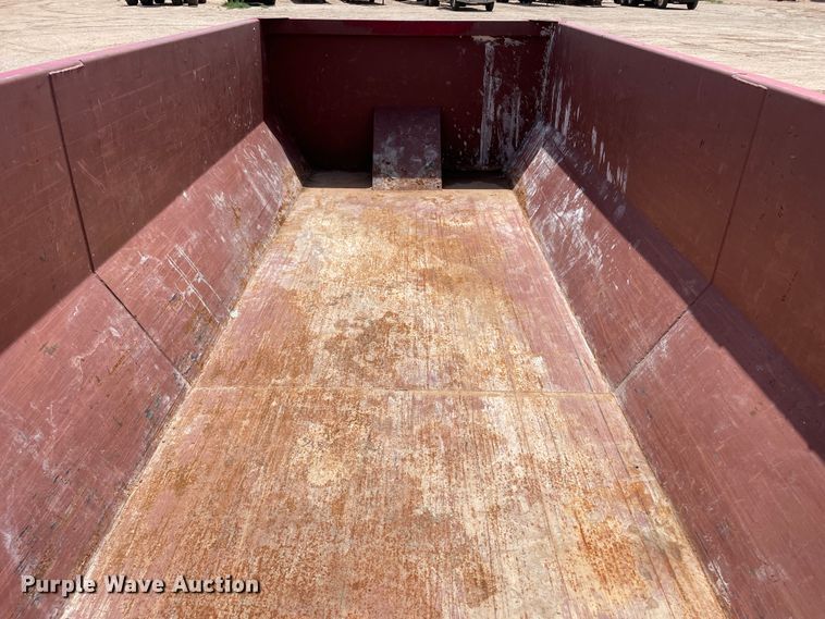 image for item DN4739 2020 Custom Manufacturing, Inc. RO1615B  roll-off container