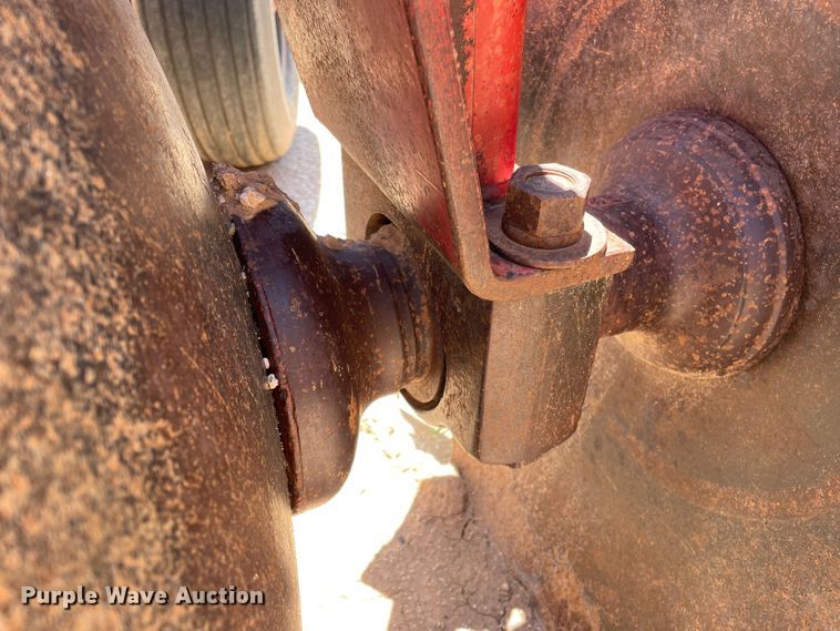 image for item DN4742 Kewanee 2000  off-set disk