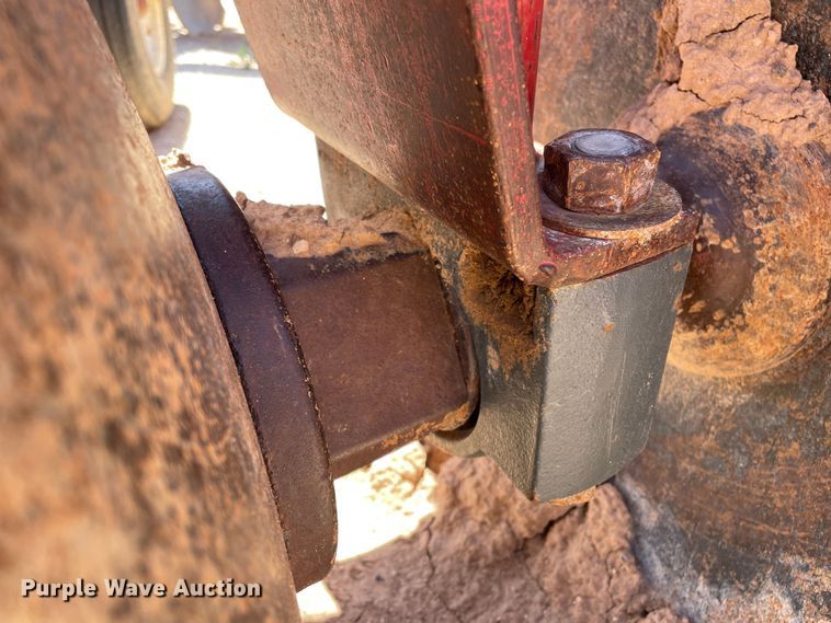 image for item DN4742 Kewanee 2000  off-set disk