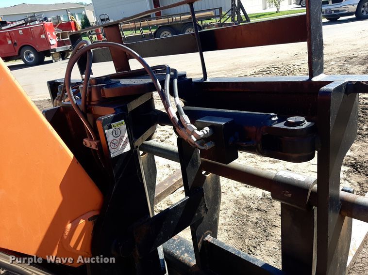 image for item DO3053 2012 JLG Skytrak 10054  telehandler