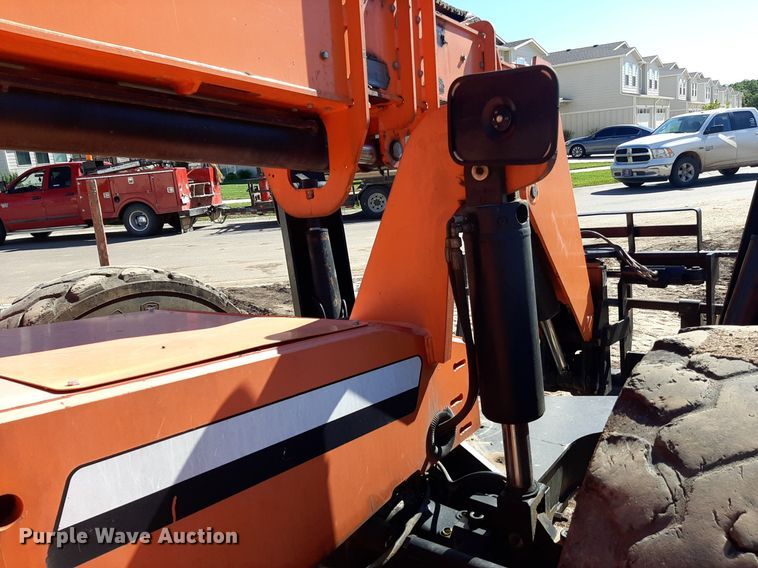 image for item DO3053 2012 JLG Skytrak 10054  telehandler