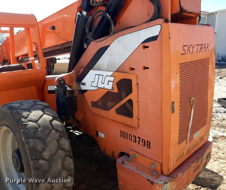 image for item DO3053 2012 JLG Skytrak 10054  telehandler