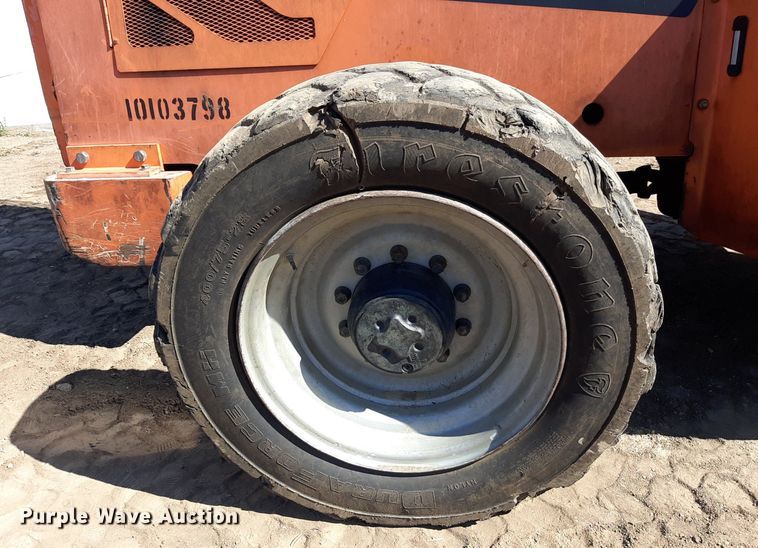 image for item DO3053 2012 JLG Skytrak 10054  telehandler