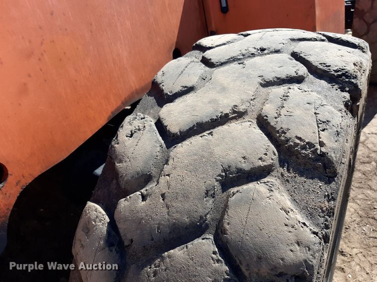 image for item DO3053 2012 JLG Skytrak 10054  telehandler