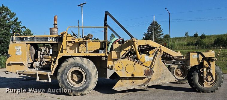 image for item DP2319 2002 Caterpillar RM-250C  soil stabilizer / reclaimer