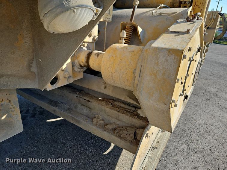 image for item DP2319 2002 Caterpillar RM-250C  soil stabilizer / reclaimer