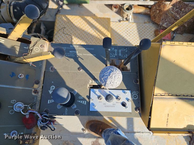 image for item DP2319 2002 Caterpillar RM-250C  soil stabilizer / reclaimer