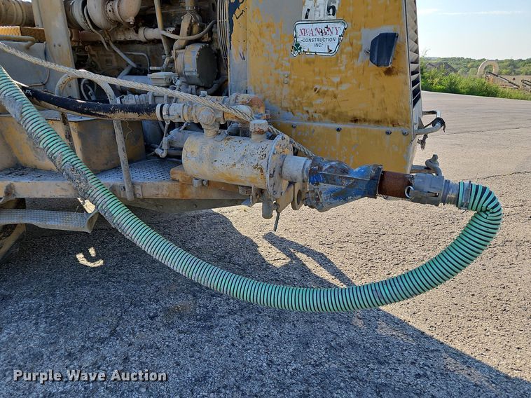 image for item DP2319 2002 Caterpillar RM-250C  soil stabilizer / reclaimer