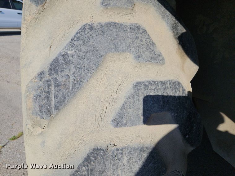 image for item DP2319 2002 Caterpillar RM-250C  soil stabilizer / reclaimer