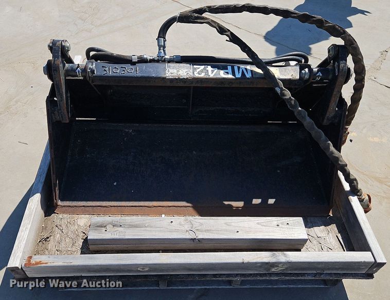 image for item DP2320 Bradco MP42  compact utility loader bucket