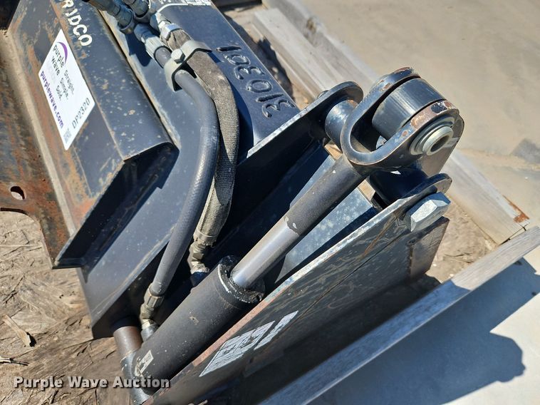 image for item DP2320 Bradco MP42  compact utility loader bucket