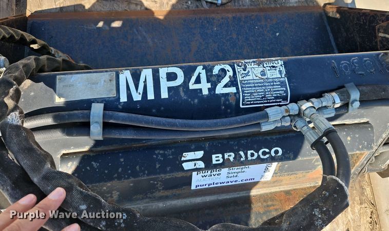 image for item DP2320 Bradco MP42  compact utility loader bucket