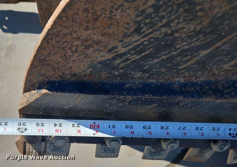 image for item DP2321 Boxer  compact utility loader auger