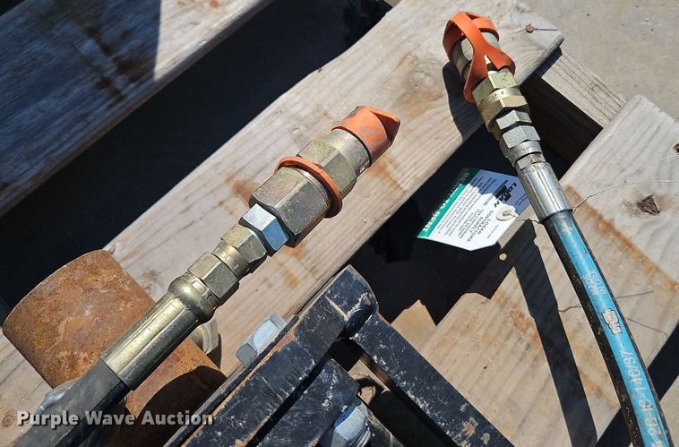 image for item DP2321 Boxer  compact utility loader auger