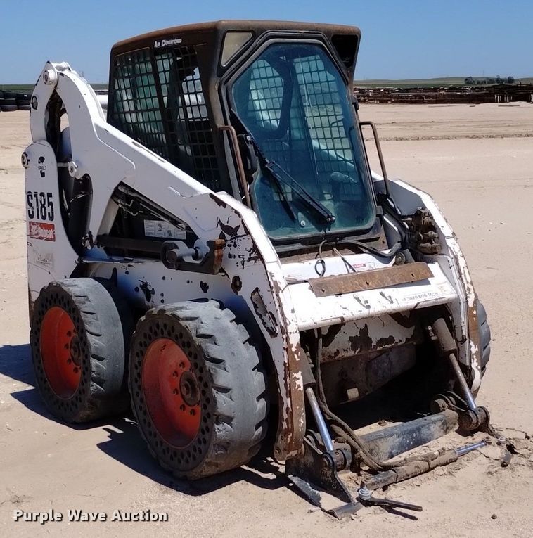 image for item DP3379 2008 Bobcat S185  skid steer loader