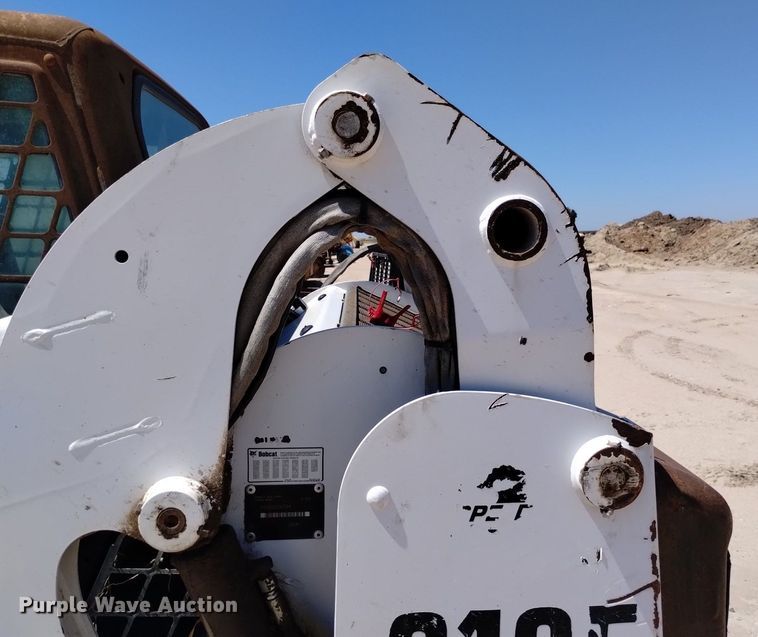 image for item DP3379 2008 Bobcat S185  skid steer loader