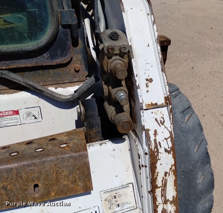 image for item DP3379 2008 Bobcat S185  skid steer loader