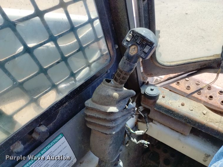 image for item DP3379 2008 Bobcat S185  skid steer loader