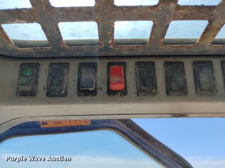 image for item DP3379 2008 Bobcat S185  skid steer loader