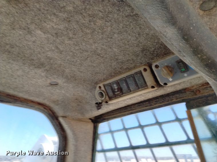 image for item DP3379 2008 Bobcat S185  skid steer loader