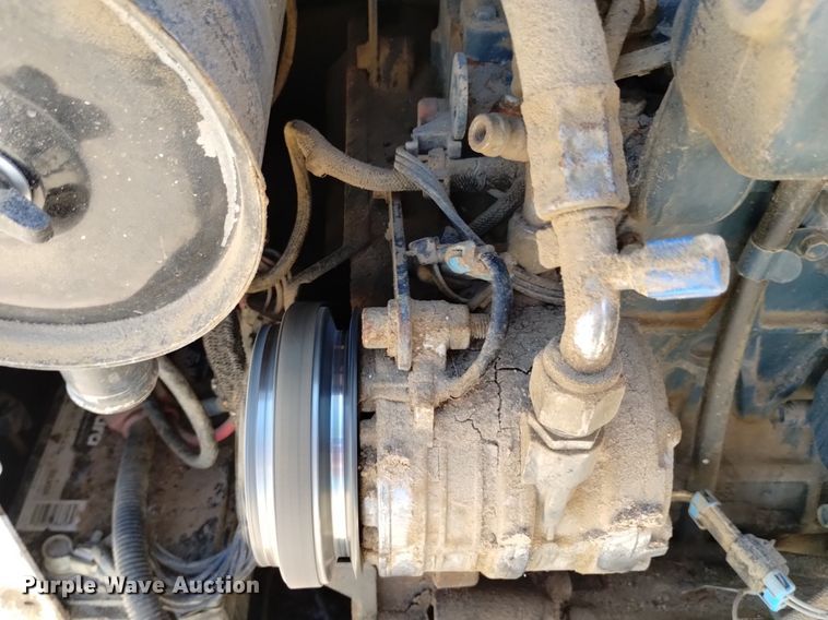 image for item DP3379 2008 Bobcat S185  skid steer loader