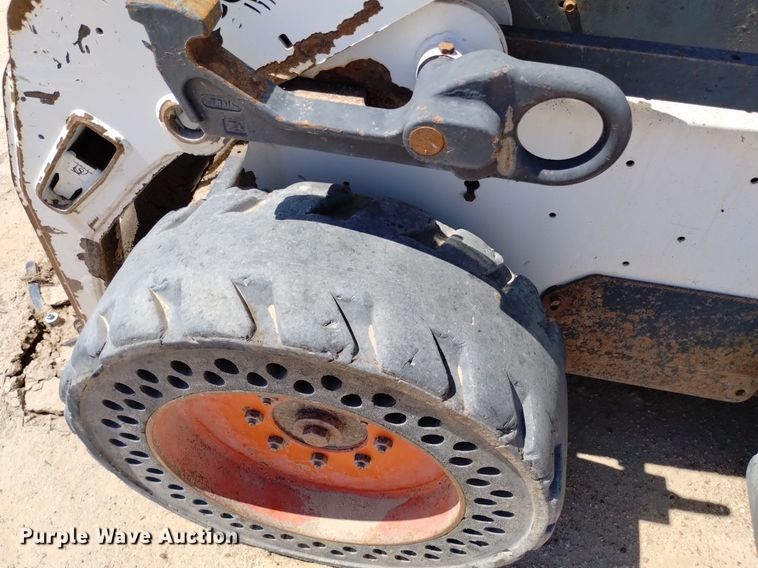 image for item DP3379 2008 Bobcat S185  skid steer loader