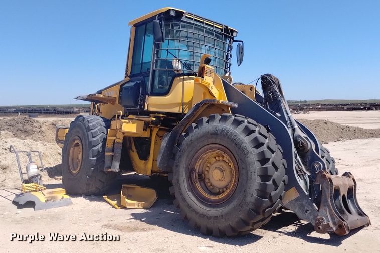 image for item DP3381 2010 Volvo L110F  wheel loader