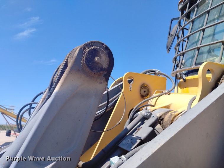 image for item DP3381 2010 Volvo L110F  wheel loader