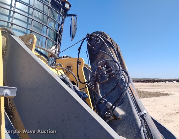 image for item DP3381 2010 Volvo L110F  wheel loader