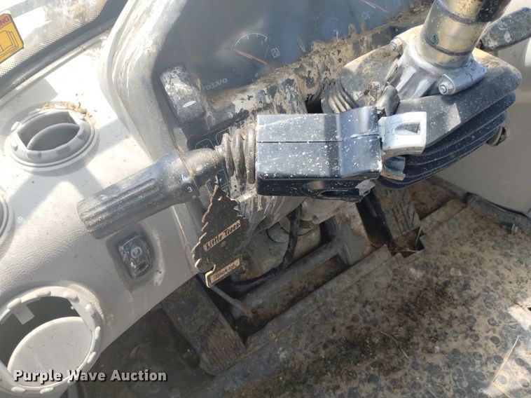 image for item DP3381 2010 Volvo L110F  wheel loader