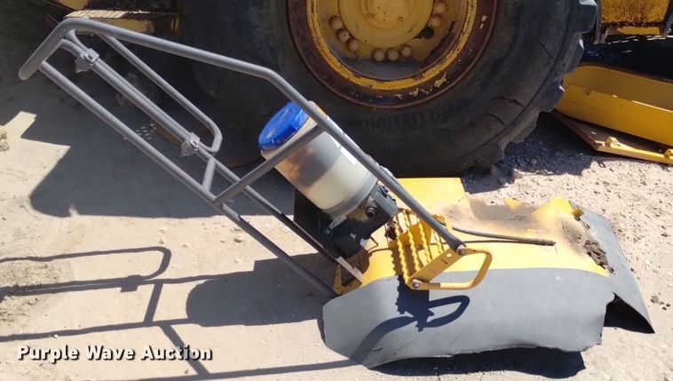 image for item DP3381 2010 Volvo L110F  wheel loader