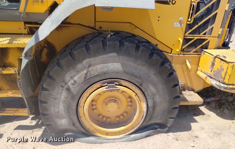 image for item DP3381 2010 Volvo L110F  wheel loader