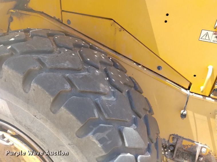 image for item DP3381 2010 Volvo L110F  wheel loader