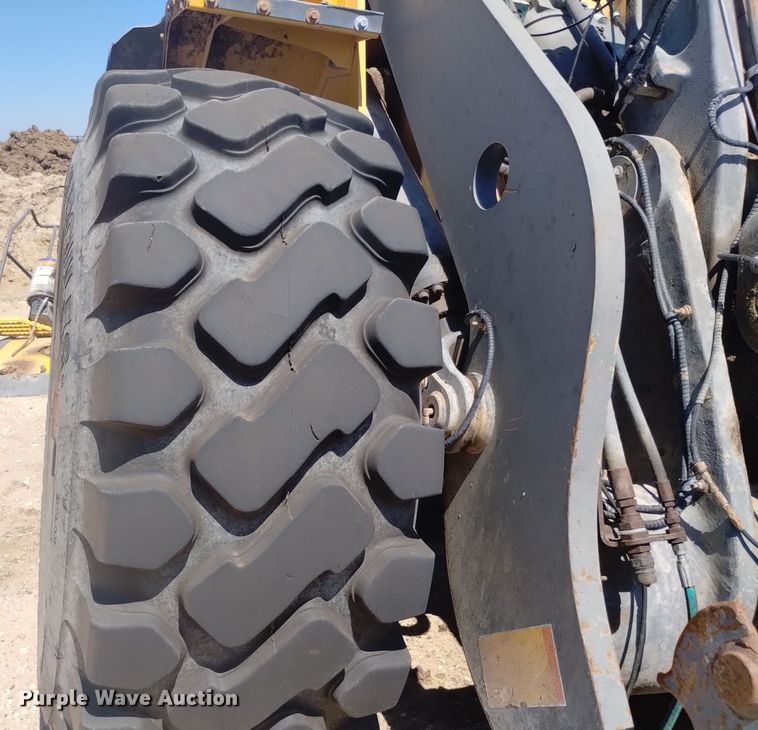 image for item DP3381 2010 Volvo L110F  wheel loader