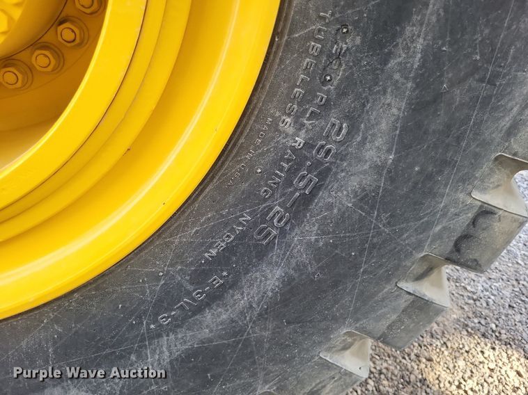 image for item DP5215 2013 Grove RT770E  crane