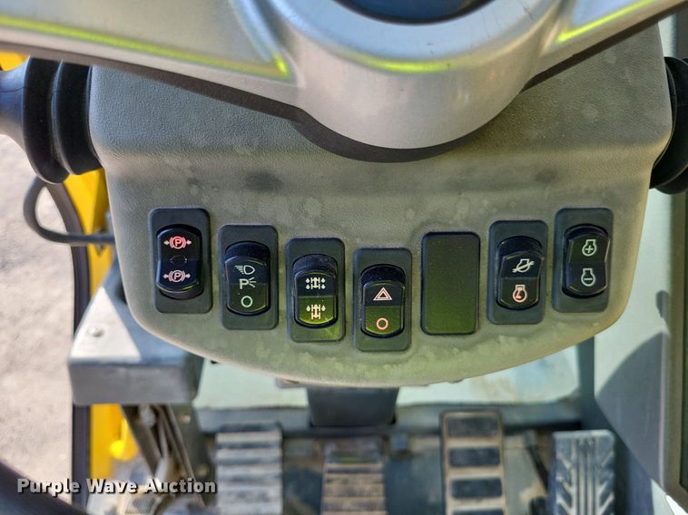 image for item DP5216 2012 Grove RT765E2  crane