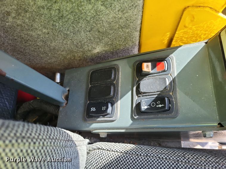 image for item DP5216 2012 Grove RT765E2  crane